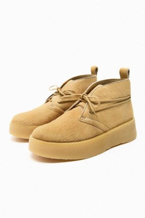 Шкіряні черевики clarks x zara