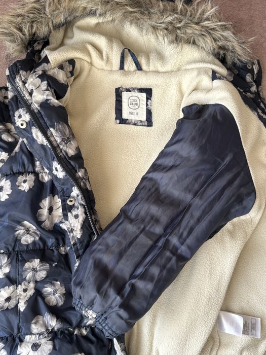 Курточка для дівчинки