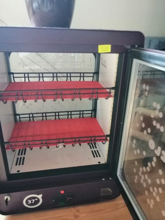 Inkubator cieplarka do wychowo mateczników matek pszczelich