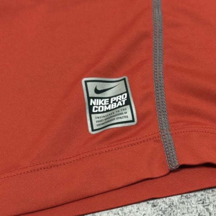 Чоловіча термо кофта Nike Pro Combat Long Sleeve Under Armour