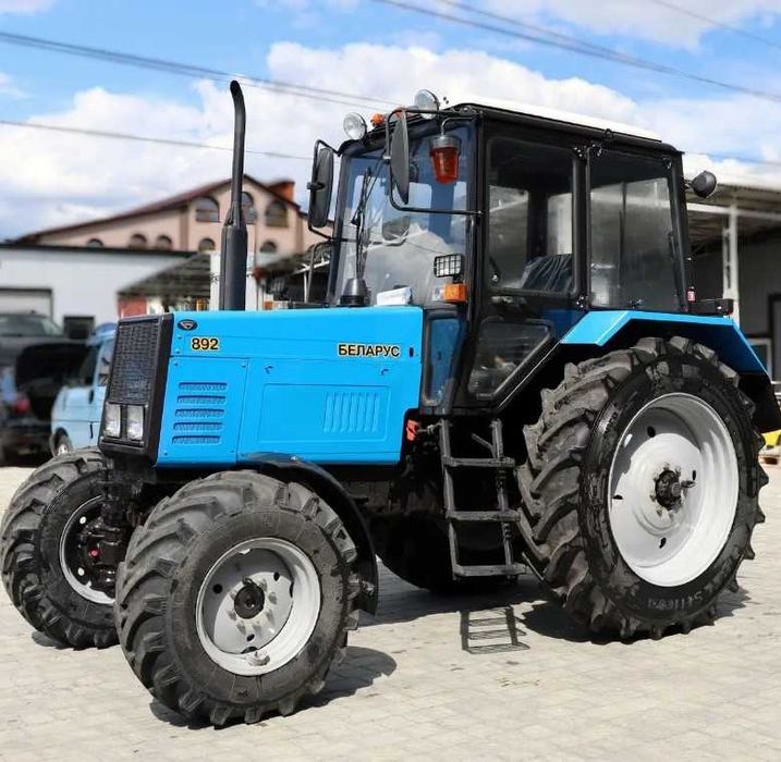 Трактор МТЗ 892 новий