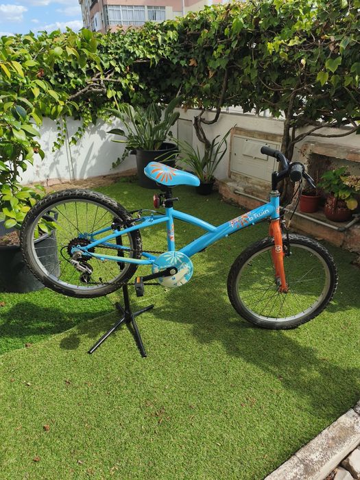 Bicicleta B'Twin roda 20