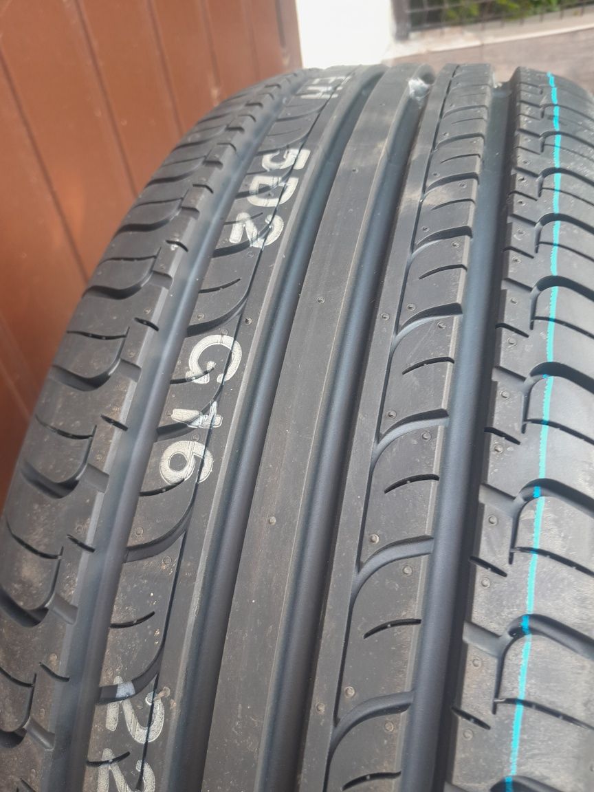 Hankook Optimo k415