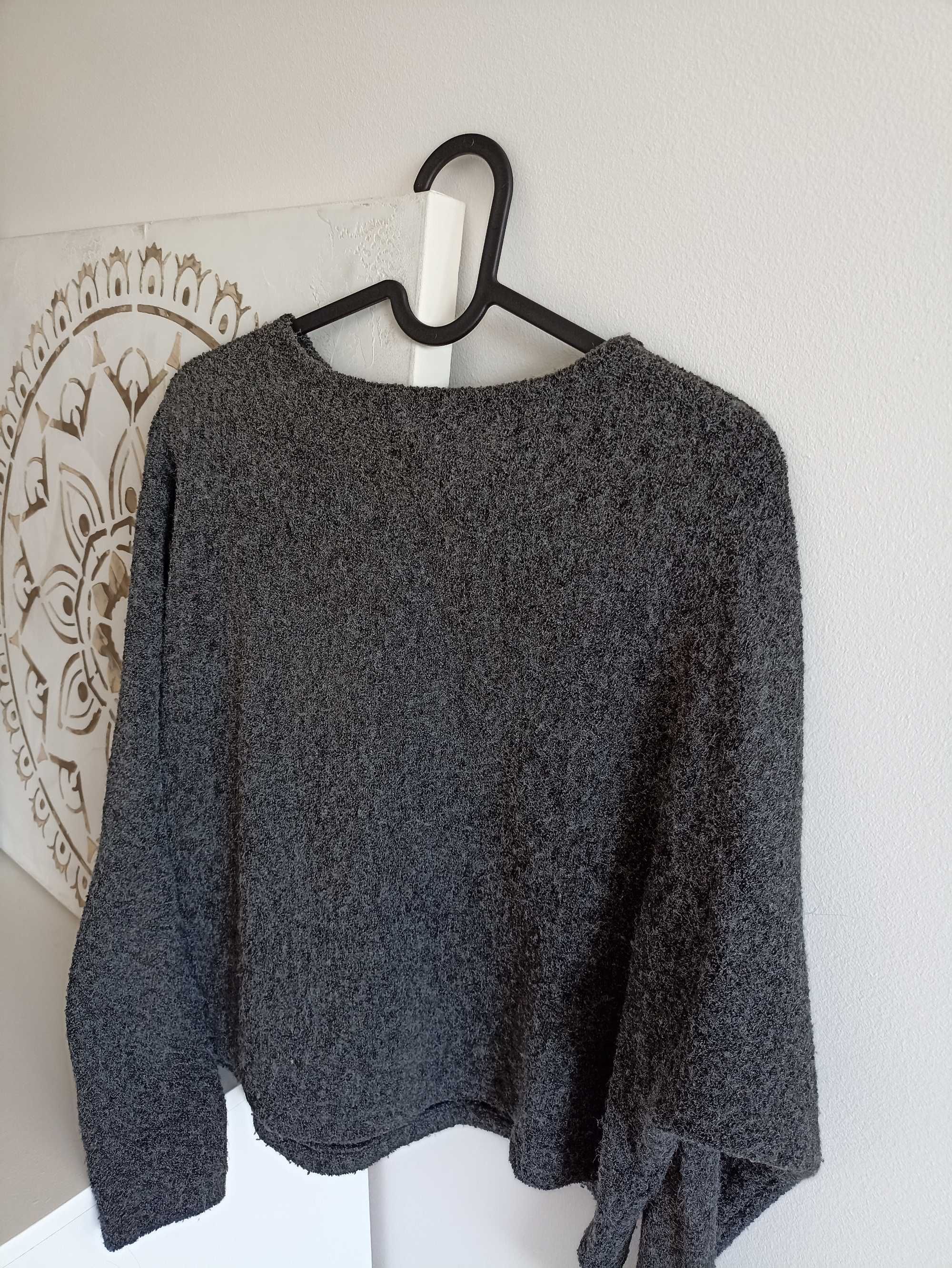 Szary sweterek nietoperz H&M rozmiar XS/S