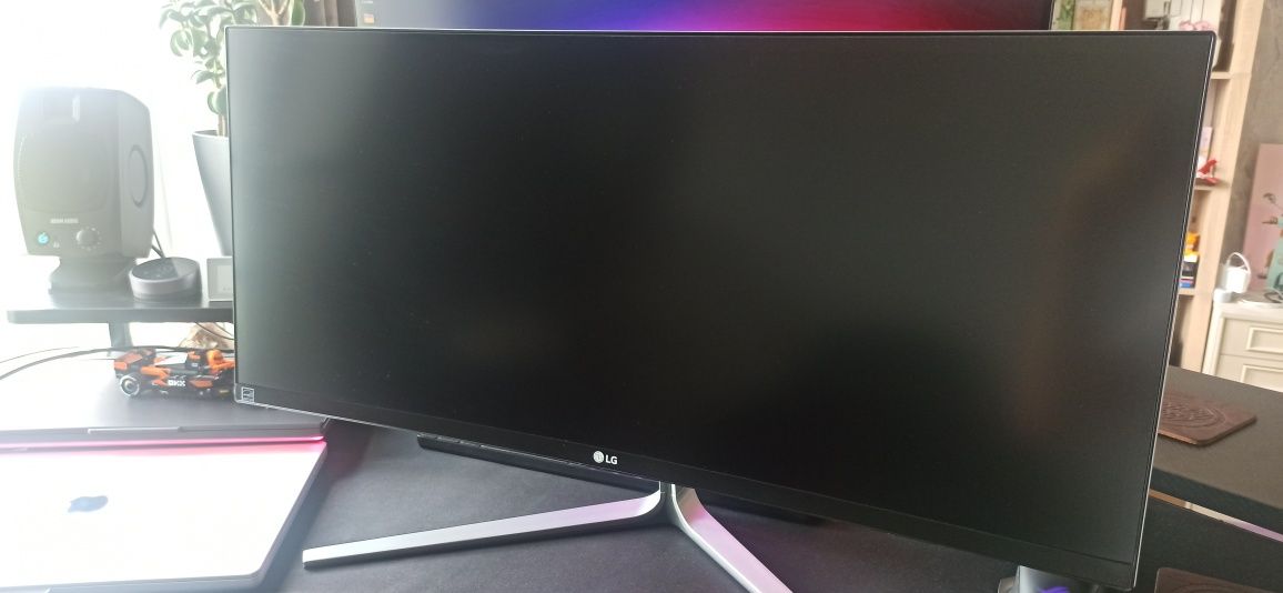 IPS монитор LG UltraWide 29UC97C