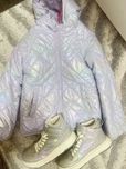 Комплект на діачинку від Zara  та Sinsay хайтопи 33 р.та курточка 128р