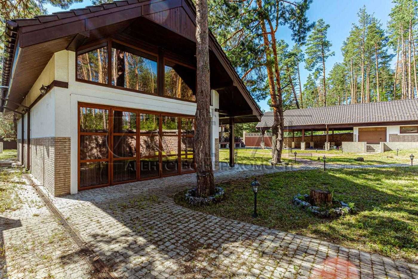 Продажа дома -НИЗ РЫНКА- с большой территорией-25с,комнаты с террасами