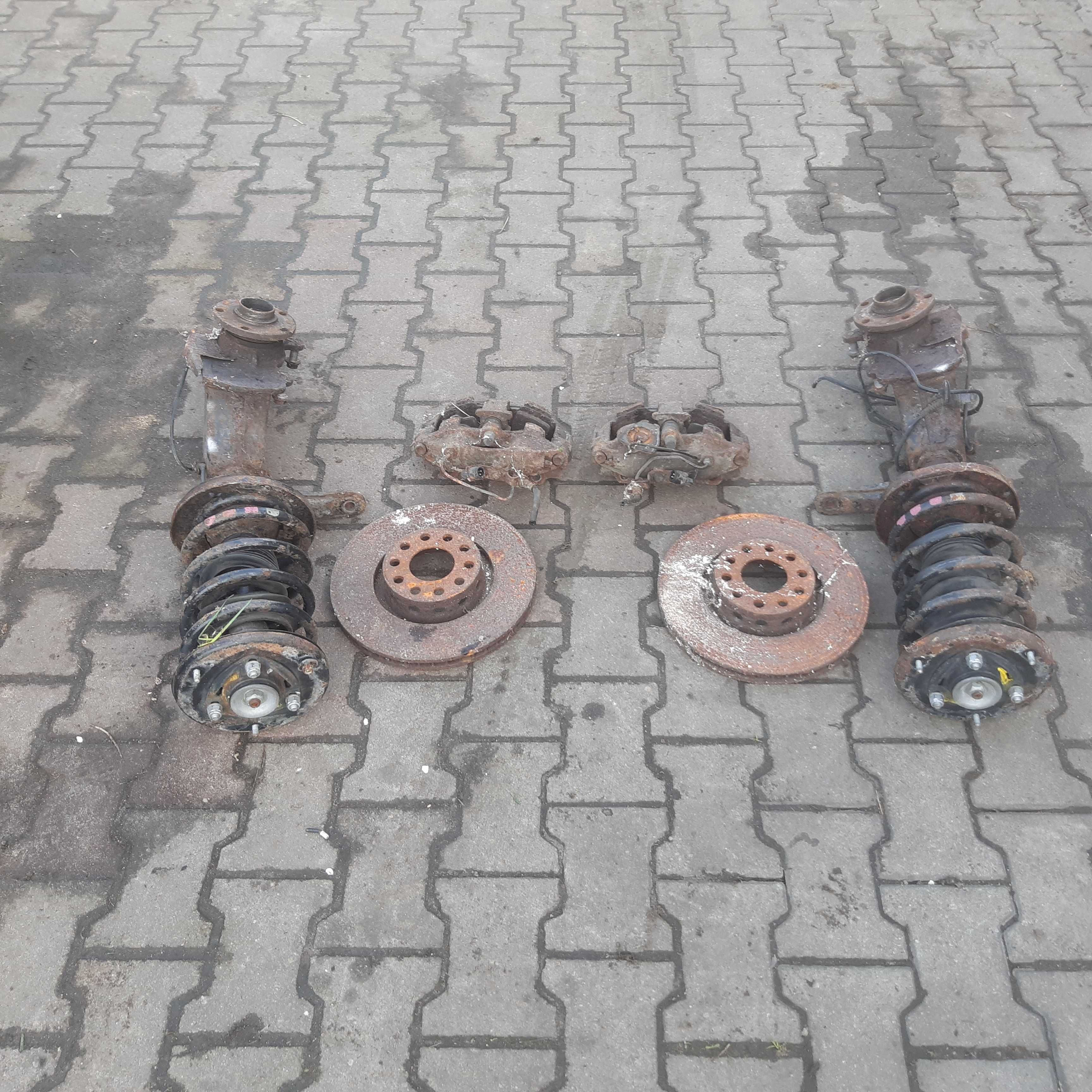 audi v8 d11 ,audi s6 c4 ,S4 c4 ,2,2 turbo 20v  macpersony hamulce hp2