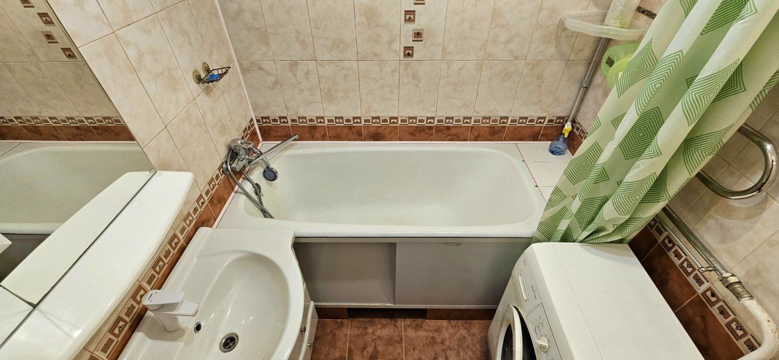 Продаж 3-к.кв.  2й поверх/9 по вул. Сарматська( Вознесенів.р-н)