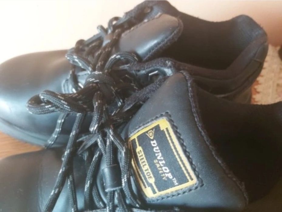 Buty robocze trekkingowe Dunlop 37/4. 23cm wkładka.