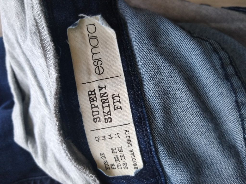 Spodnie ciążowe, miękki jeans r.42