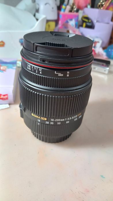 Sigma DC 18-200mm 1:3.5-6.3 II  HSM  Canon