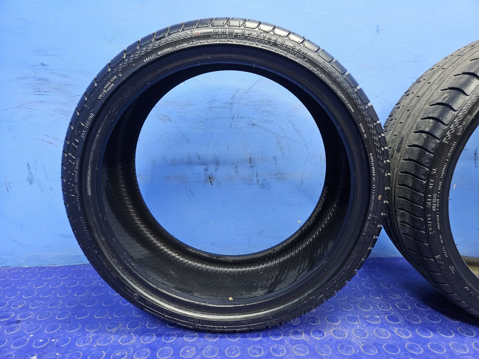 OPONY całoroczne ACCELERA PHI 235/35 R19 wielosezon zestaw