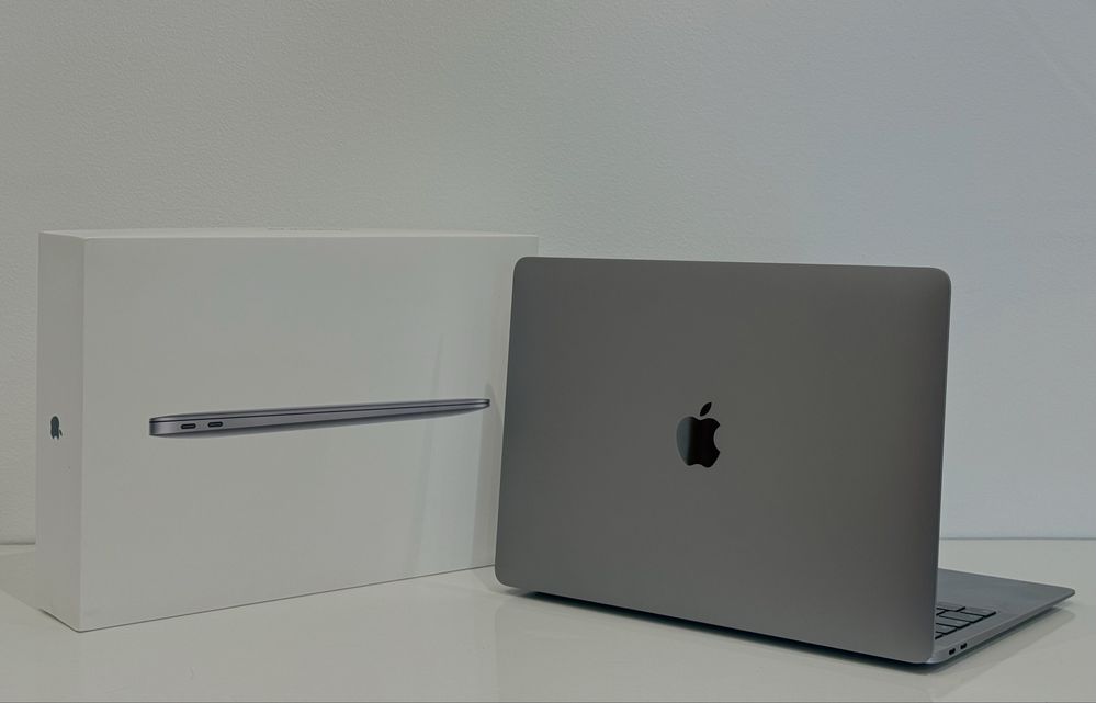 Macbook Air - cinza