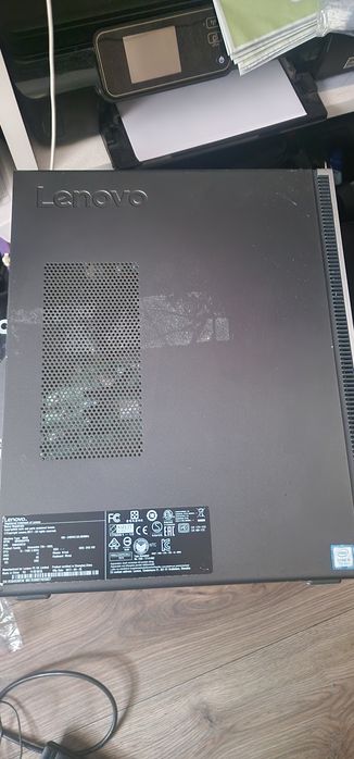Komputer stacjonarny Lenovo i5 SSD + monitor HP 23cale