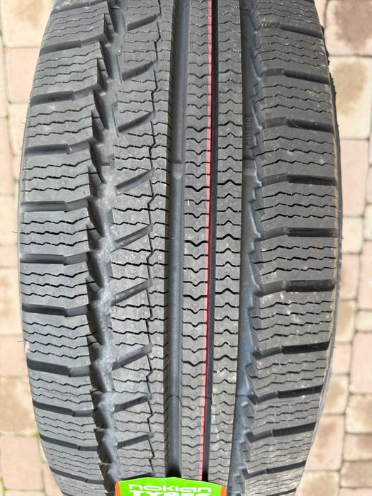 215/65 R16C Nokian Made in Finland