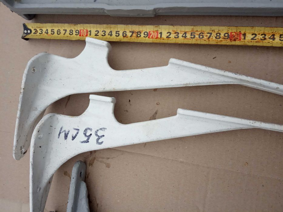 Кронштейн металлический(32см,35см,42см) для крепления умывальника