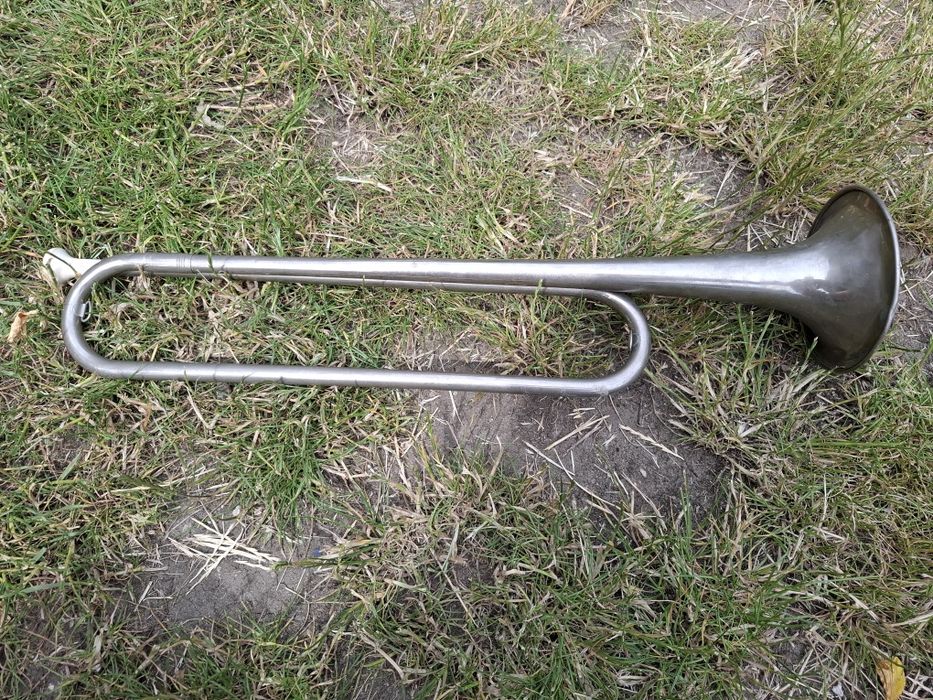 Stara trąbka sygnałówka