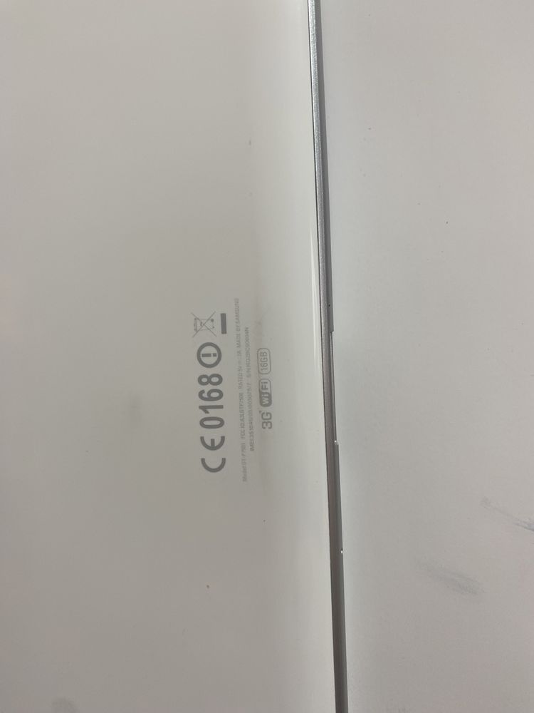 Самсунг GT -P7501  3G. 16gb на запчасті