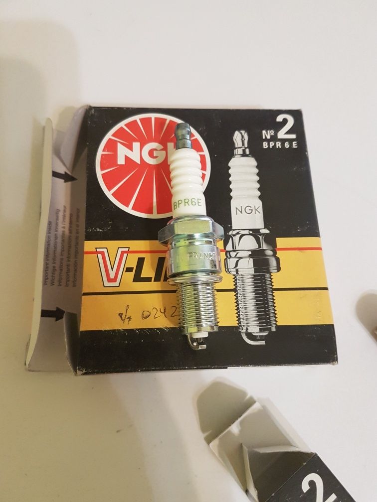 Свечи NGK V-Line N-11,13,2,4
