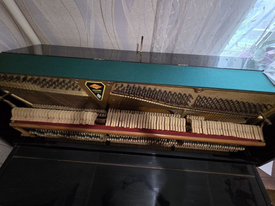 Піаніно Україна- Чернігів