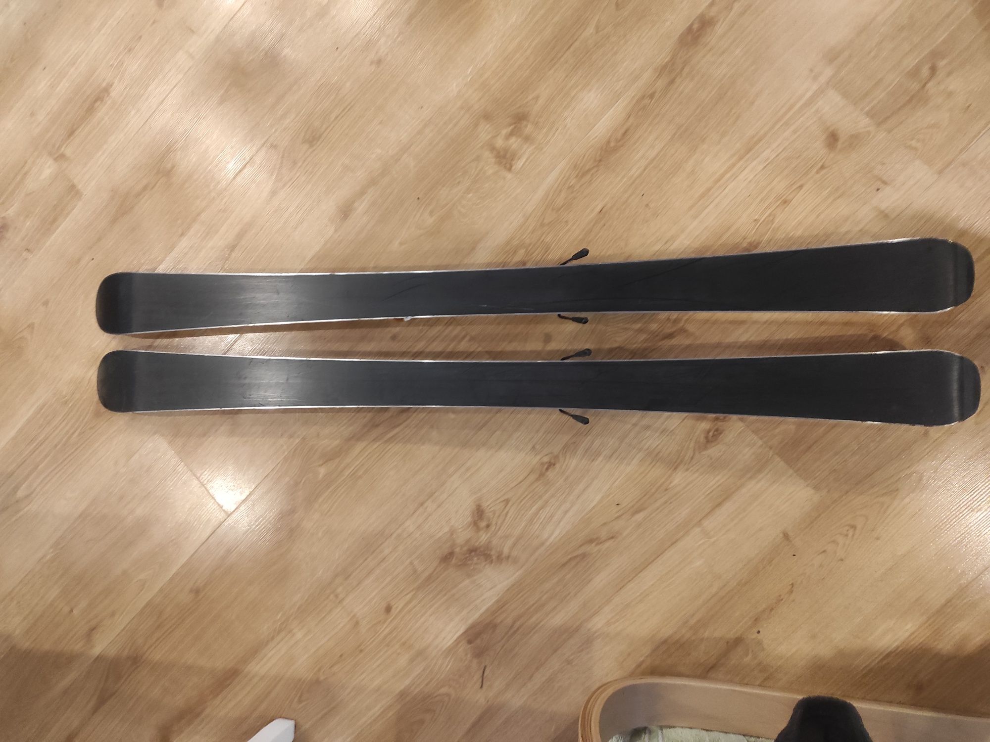 Narty Rossignol 130