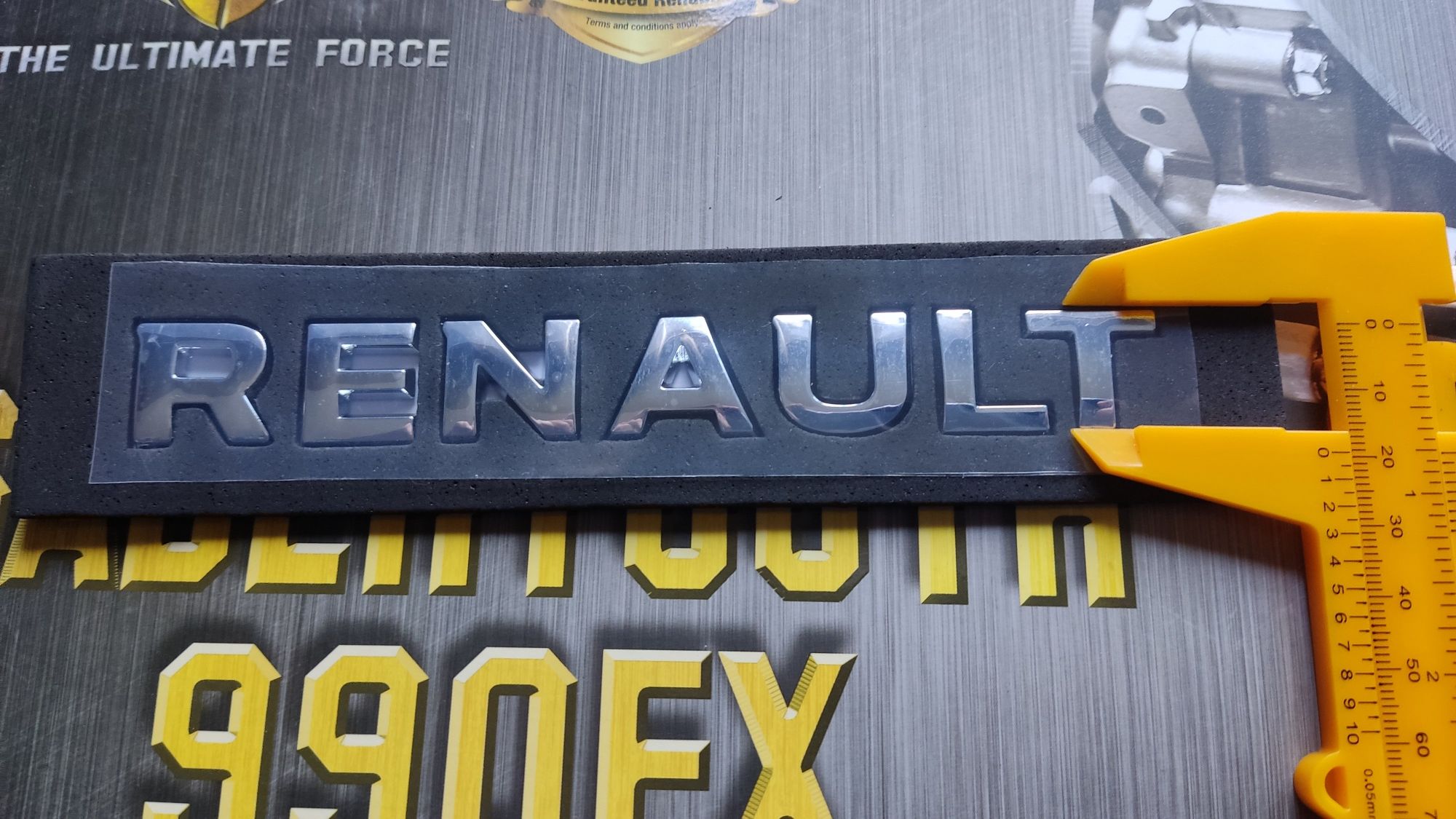 Емблема Renault, Reno