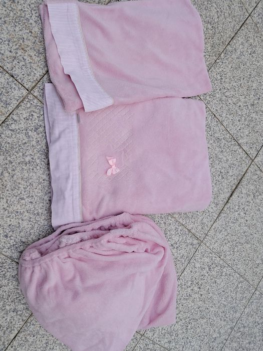 Lençóis de coralina para cama de bebé