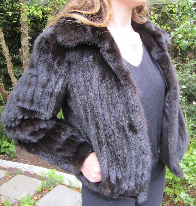 Норкова шубка шоколад натуральная