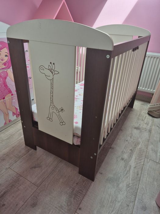 Komplet łóżeczko i komoda Klupś