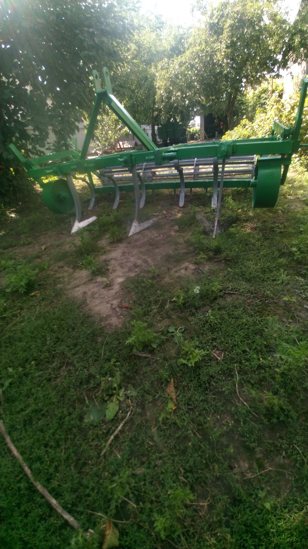 Продам культиватор 1,9м