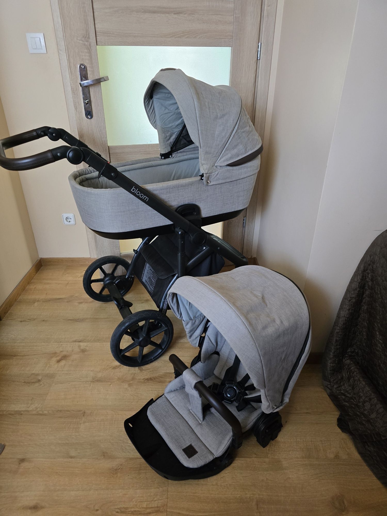 Wózek dziecięcy Roan Bloom 3w1