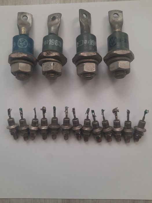 Діоди В-25 та тиристор 40А