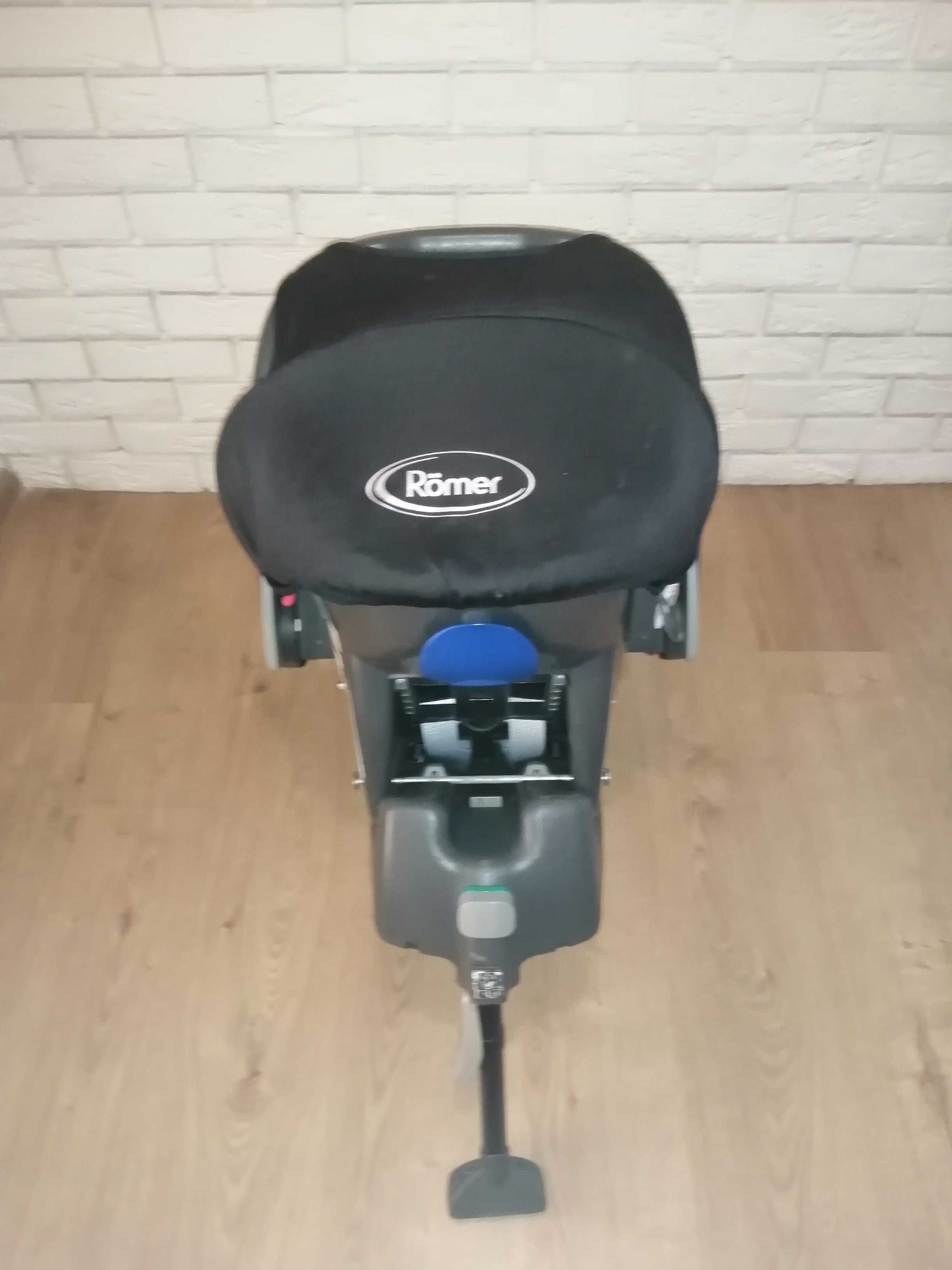 fotelik samochodowy 0-15 kg isofix ROMER