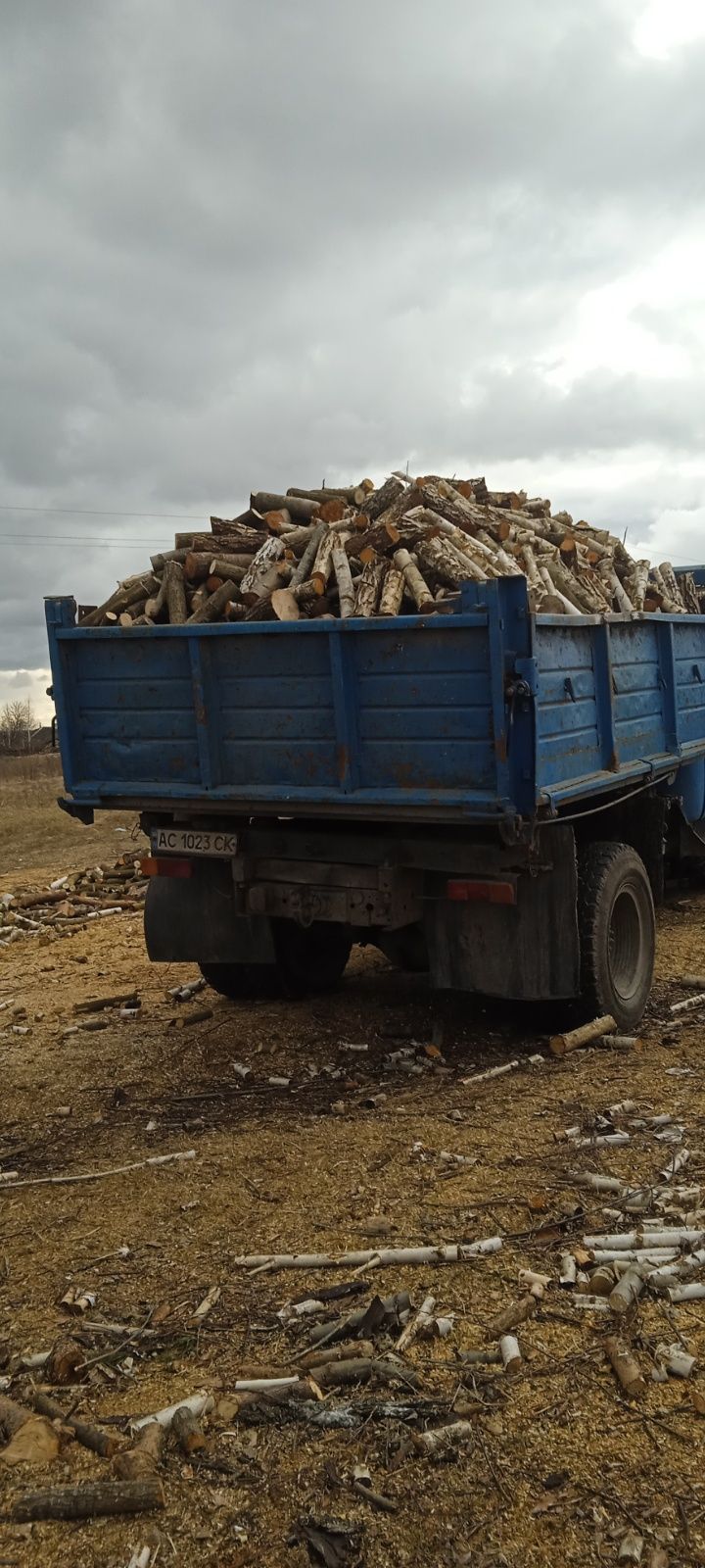 Продам дрова з доставкою