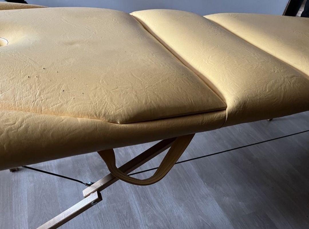 Vendo tapete grande, quadro para centro de massagens, marquesa .