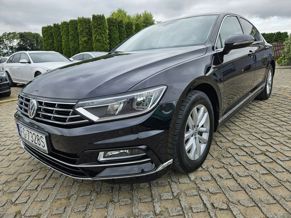Volkswagen Passat 1,4 Benzyna 125KM R-LINE