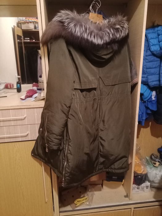 Женская куртка парка с натуральным мехом