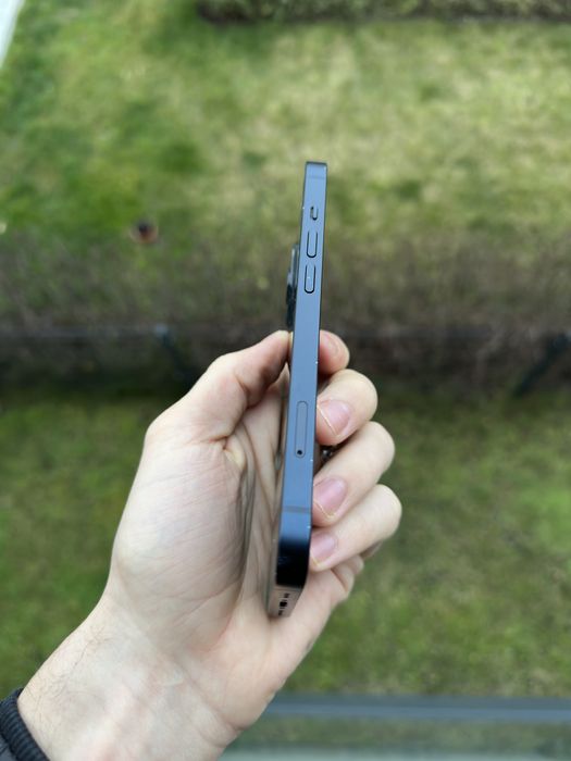 Apple IPhone Айфон 13 128ГБ Чорний, Неверлок, Оригінал