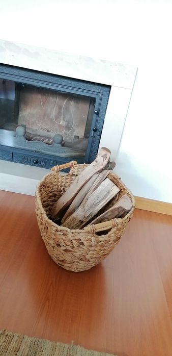 Cesto para lenha ou roupa