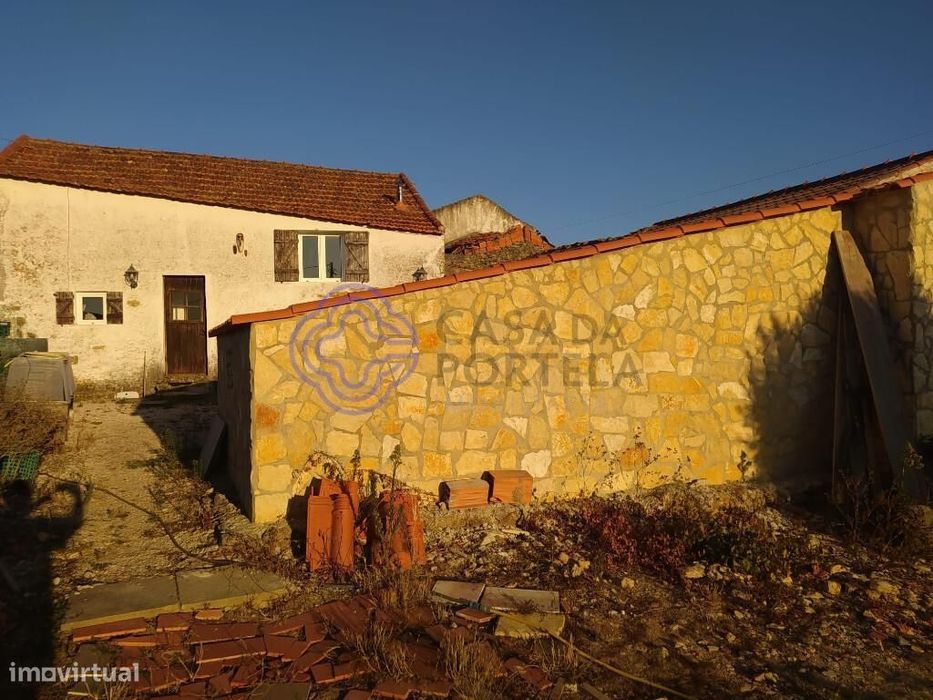 Moradia a 11km da cidade de Tomar no centro de Portugal