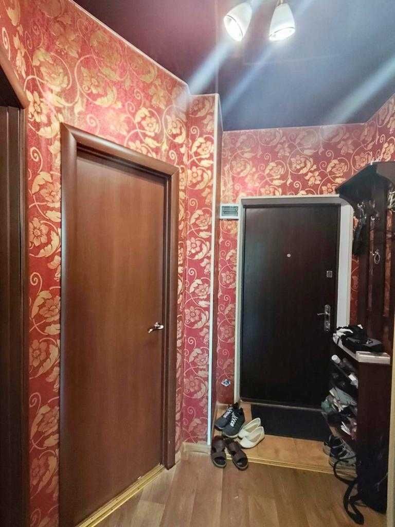 Продам 1- квартиру с ремонтом, 2/16 эт, в ЖК Радужный (3-168-958 ОФ)