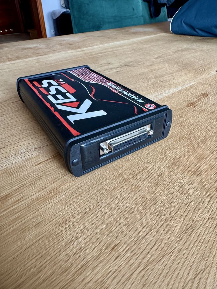 KESS V2 EU Version 5.017 Red PCB Zestaw do Tuningu + Akcesoria + CD