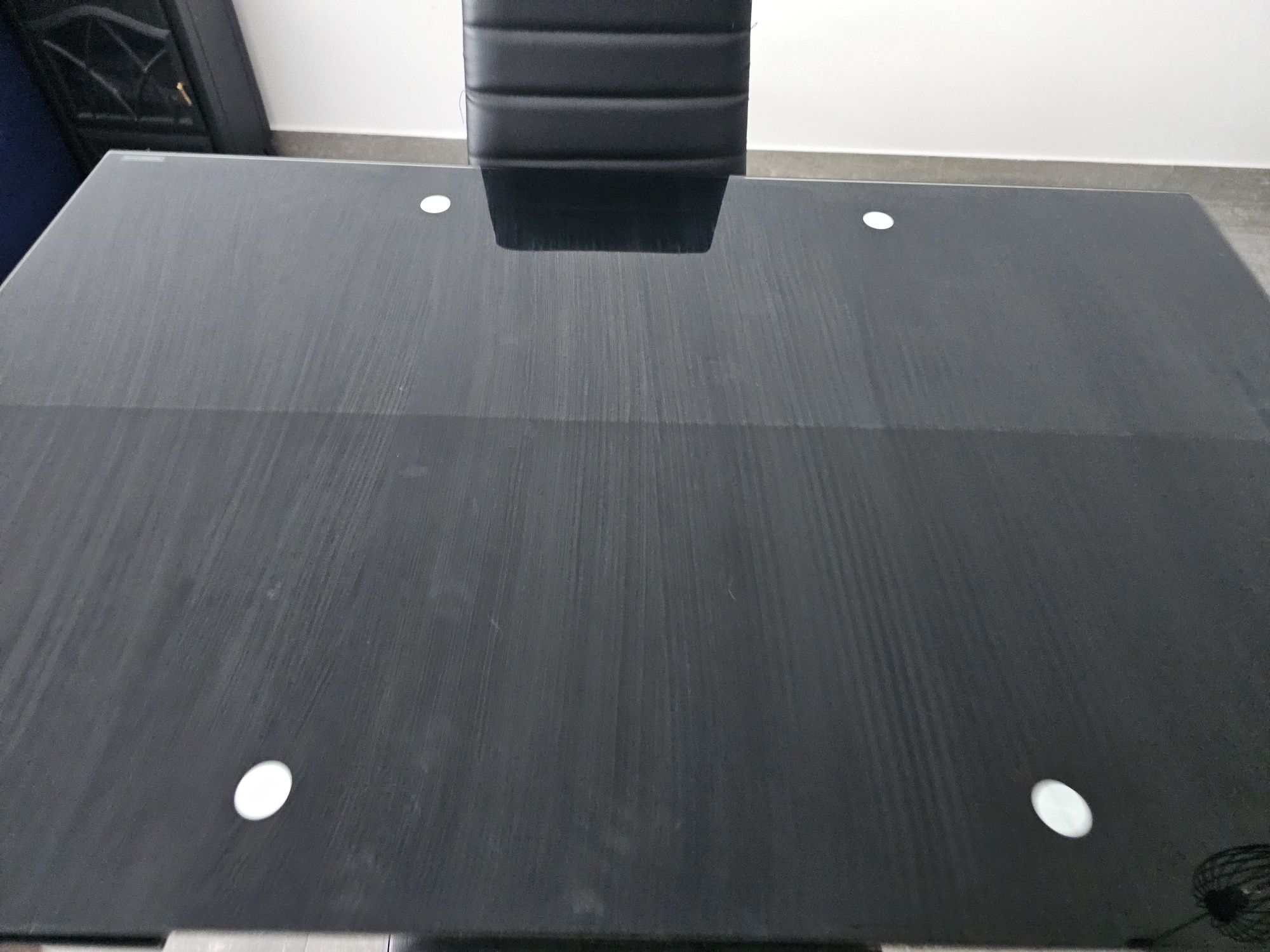Mesa Extensível Preta e Castanha