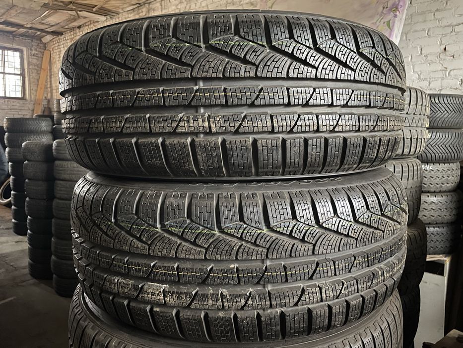 225/50/18 pirelli sottozero 210 seria II