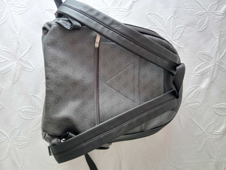 Mochila guess nova original com etiqueta