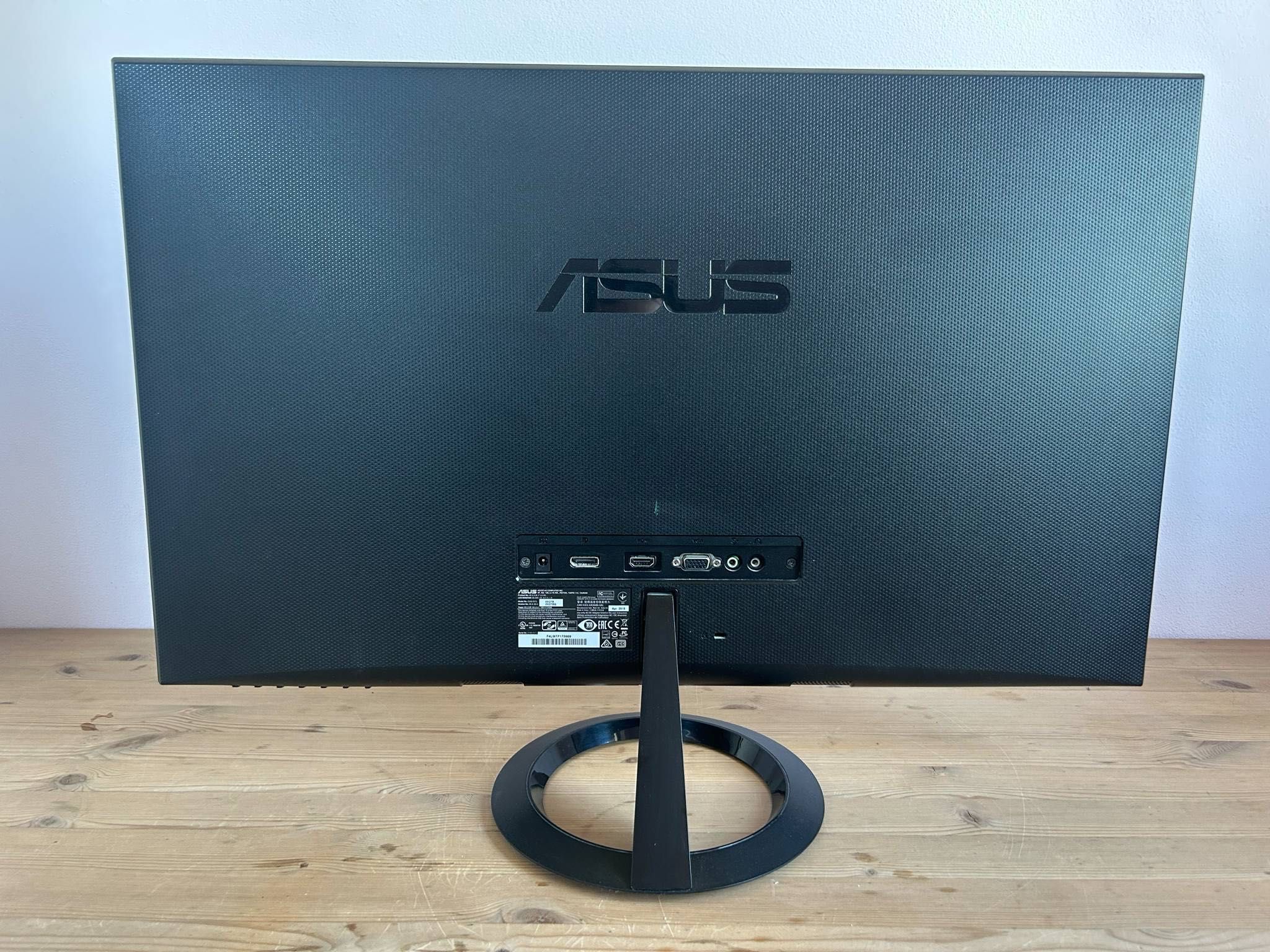 Komputer gamingowy, GTX 960, Intel Core i5 + Monitor + Klawiatura
