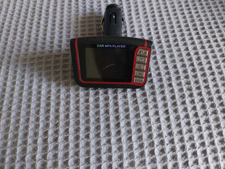 Продам мр4 для автомобіля