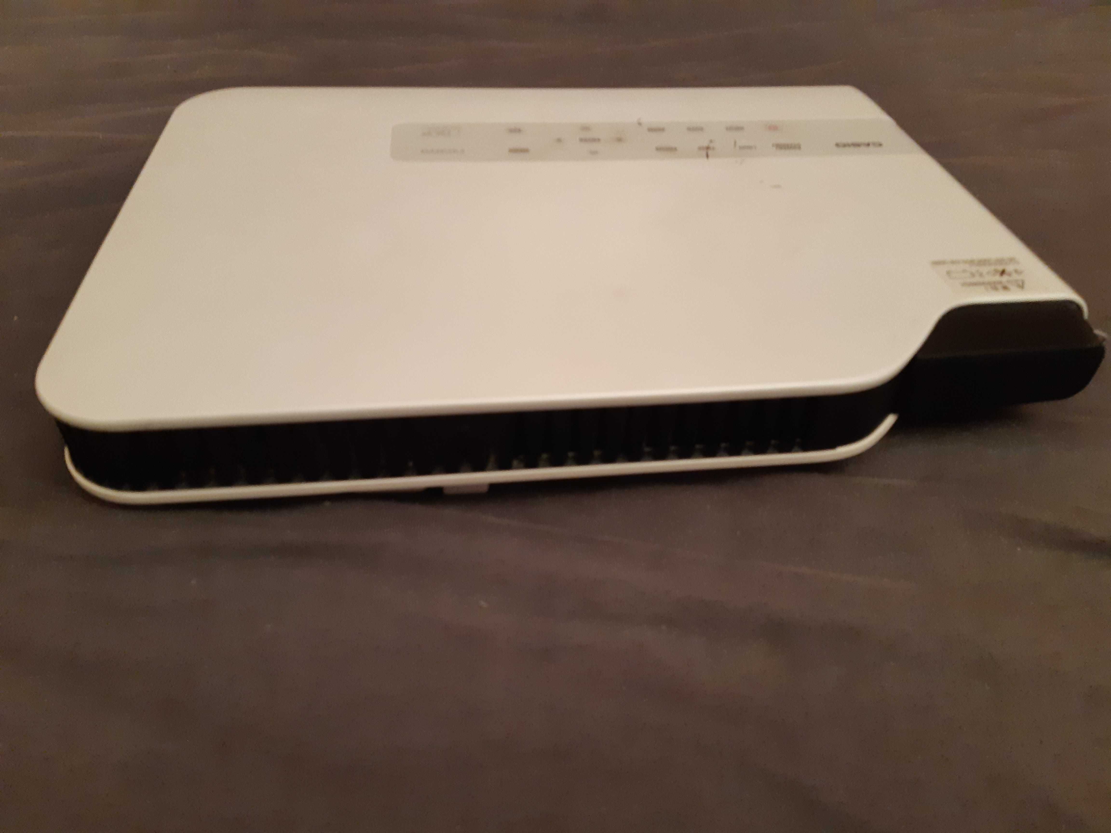 Projektor laserowy Casio XJ-A135