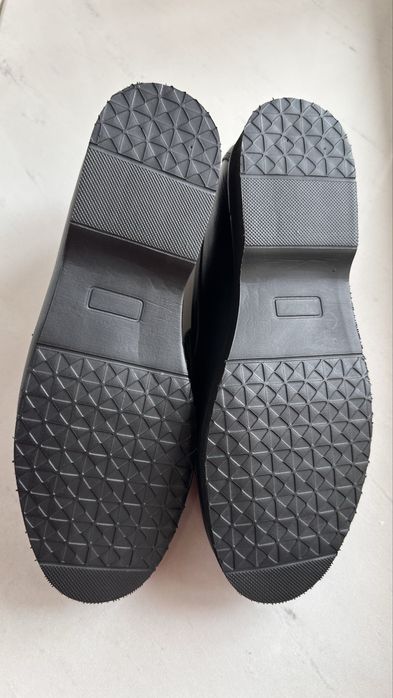 Продам чоловічі лофери взуття для чоловіків
